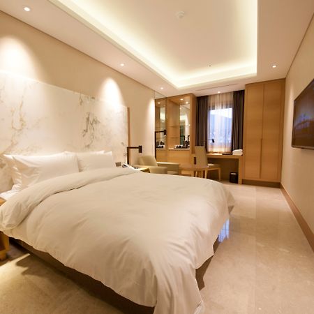 Arban Hotel Пусан Екстериор снимка