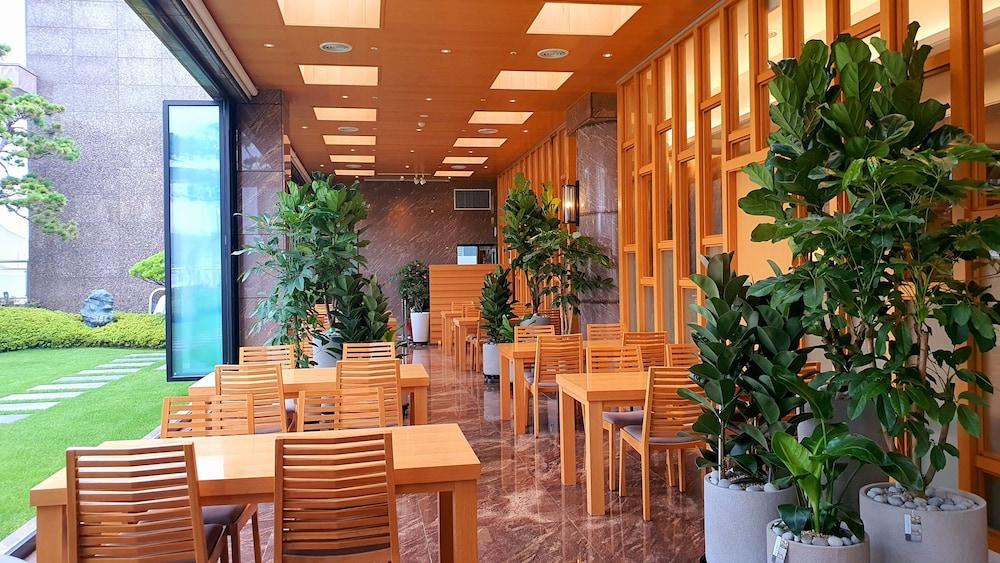 Arban Hotel Пусан Екстериор снимка